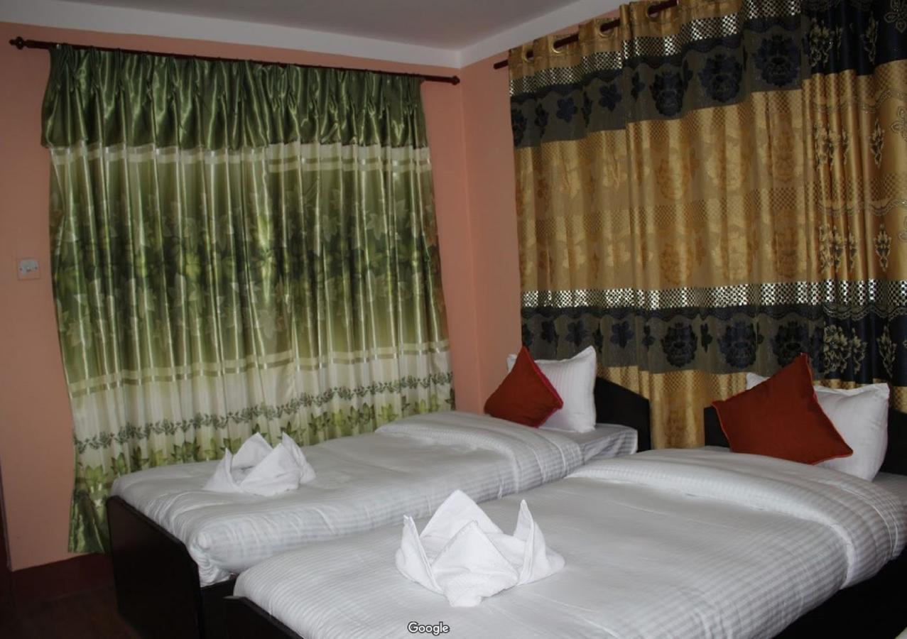 Travellers Dorm Bed & Breakfast Kathmandu Esterno foto