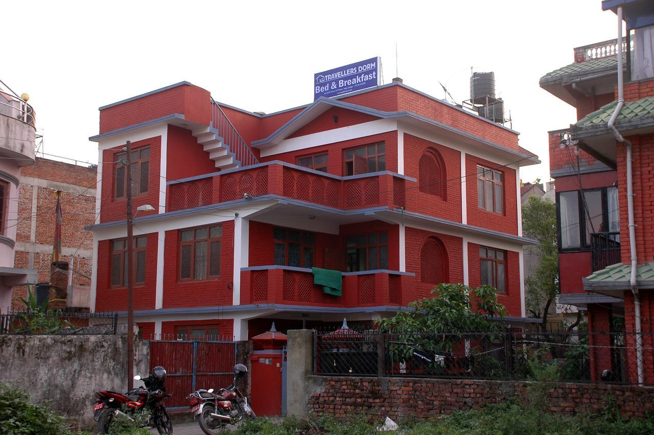 Travellers Dorm Bed & Breakfast Kathmandu Esterno foto