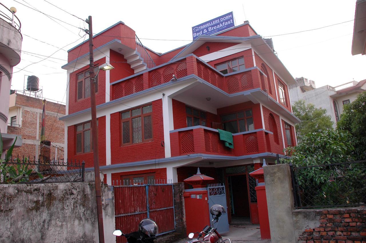 Travellers Dorm Bed & Breakfast Kathmandu Esterno foto
