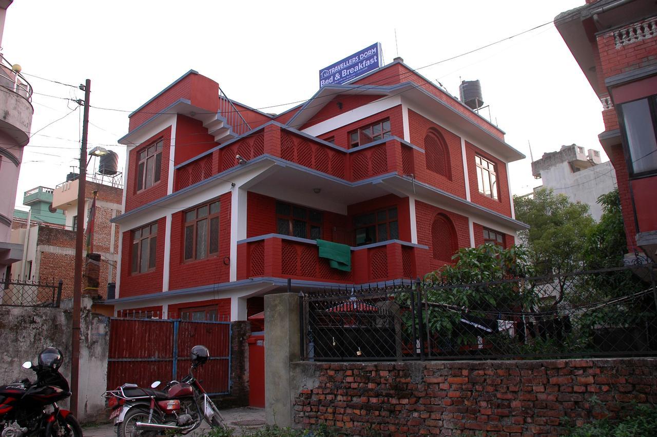 Travellers Dorm Bed & Breakfast Kathmandu Esterno foto