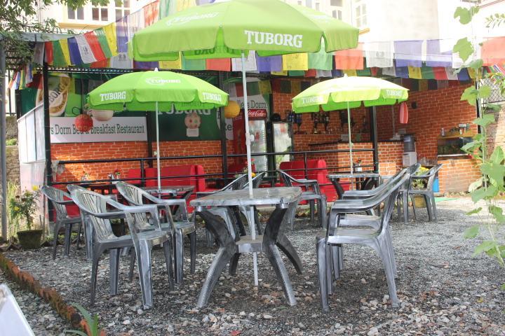 Travellers Dorm Bed & Breakfast Kathmandu Esterno foto